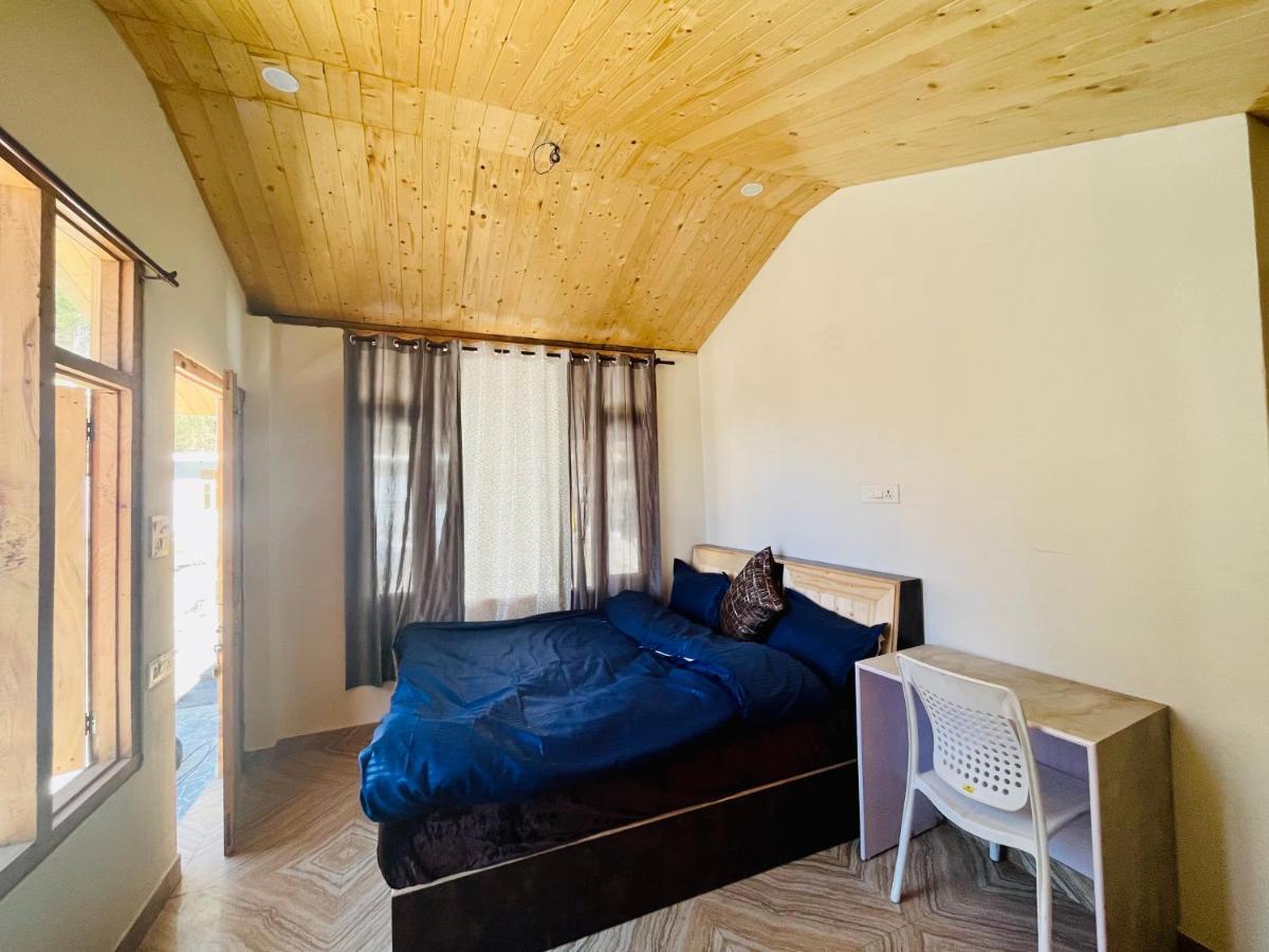 Hotel Adinova Kasol Bagian luar foto